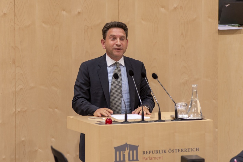 Bundesrat Bernd Saurer (F) am Wort