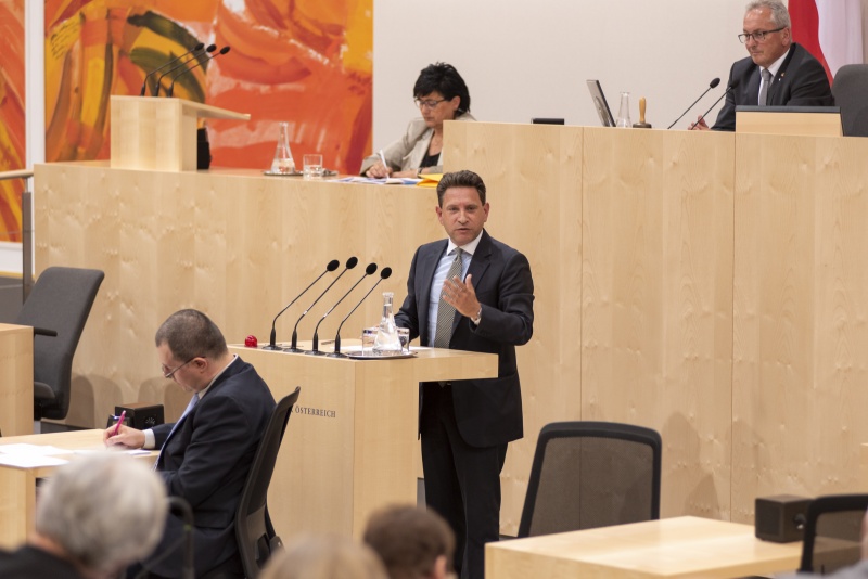Bundesrat Bernd Saurer (F) am Wort
