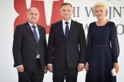 Von links: Nationalratspräsident Wolfgang Sobotka (V), Präsident der Republik Polen Andrzej Duda und Gattin Agata Kornhauser-Duda