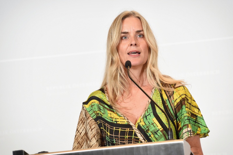 Vorsitzende der Jury des Alfred Fried Photography Award Hilde Sandvik