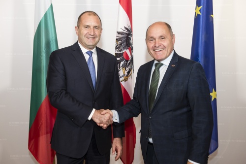 Von rechts: Nationalratspräsident Wolfgang Sobotka (V), Präsident der Republik Bulgarien Rumen Radev