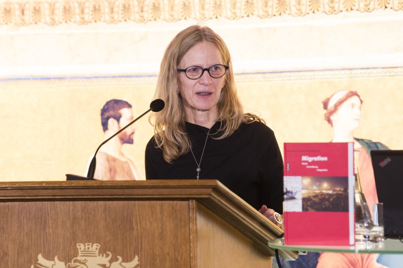 Am Rednerpult: Christiane Hintermann