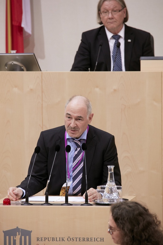 Rede Rudolf Hermann Neue Zürcher Zeitung