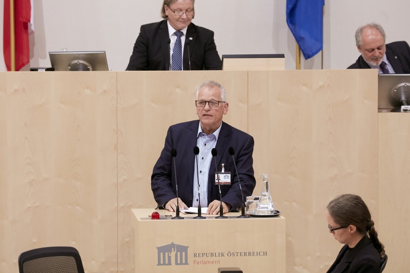 Gottfried Kneifel Institut Wirtschaftsstandort OÖ