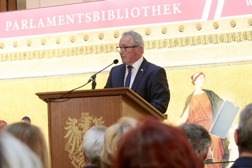 Eröffnung durch Bundesratspräsident Karl Bader (V)