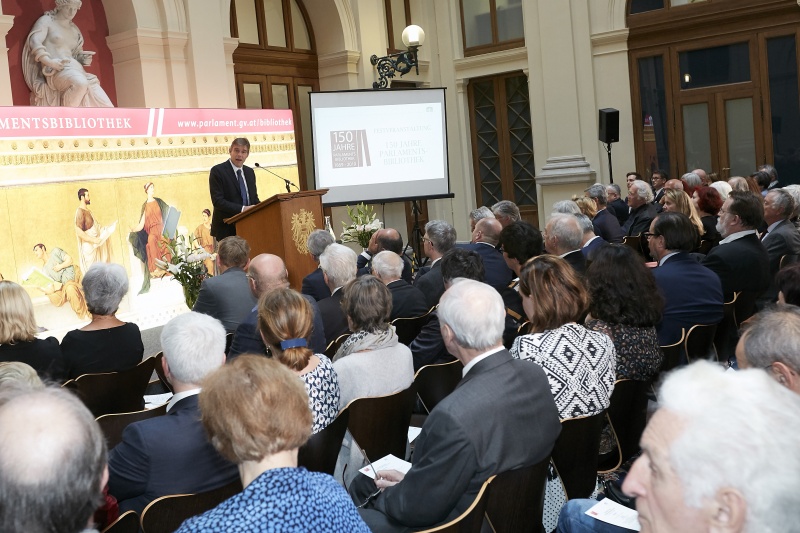 Keynotespeech von Philipp Ther Institut für Osteuropäische Geschichte Universität Wien. Blick Richtung VeranstaltungsteilnehmerInnen
