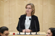 Nationalratsabgeordnete Leonore Gewessler (G) am Rednerpult