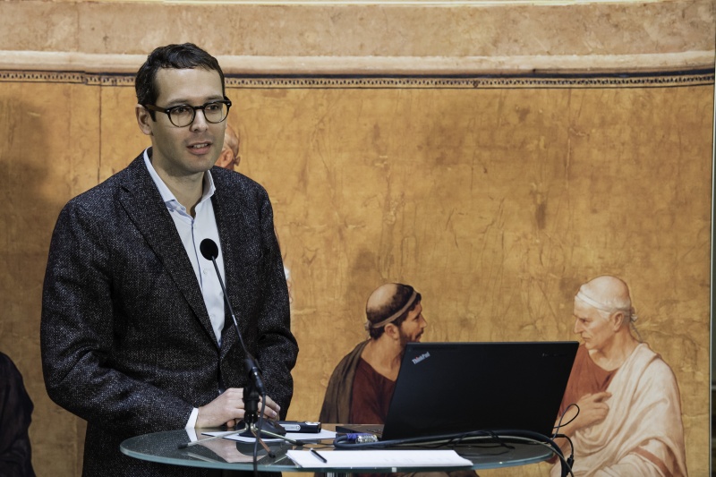 Am Rednerpult: Architekt Gerhard Schnabl