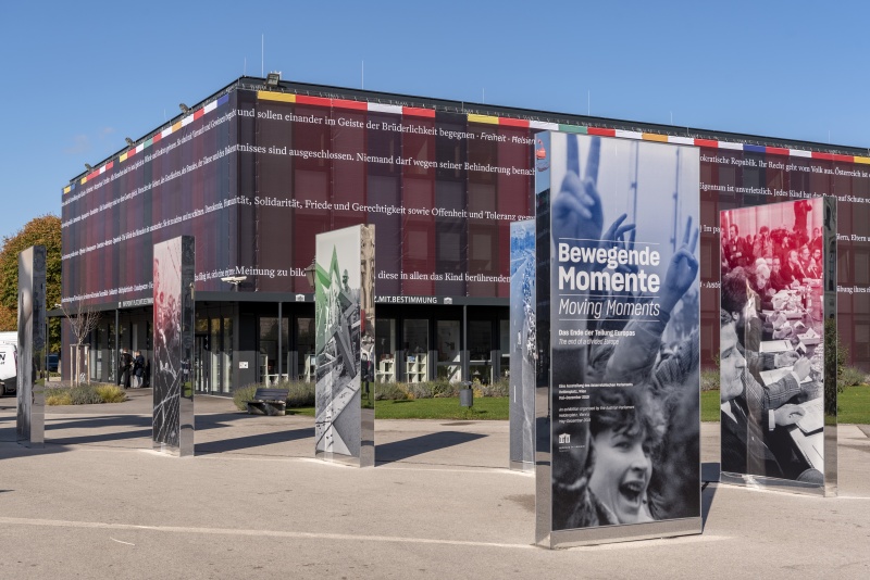 Bespannung der Pavillons am Heldenplatz
