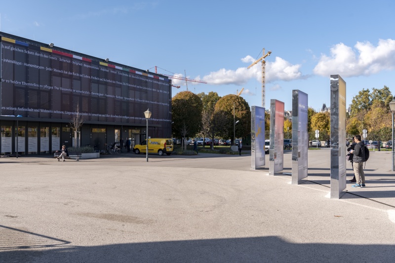 Bespannung der Pavillons am Heldenplatz