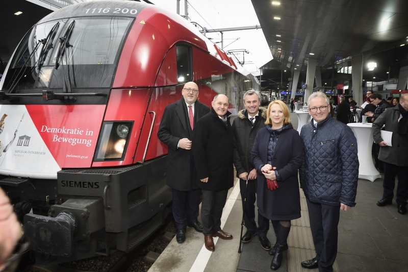 Von links: ÖBB Vorstandsvorsitzender Andreas Matthä, Nationalratspräsident Wolfgang Sobotka (V), Dritter Nationalratspräsident Norbert Hofer (F), Zweite Nationalratspräsidentin Doris Bures (S), Bundesratspräsident Karl Bader (V)