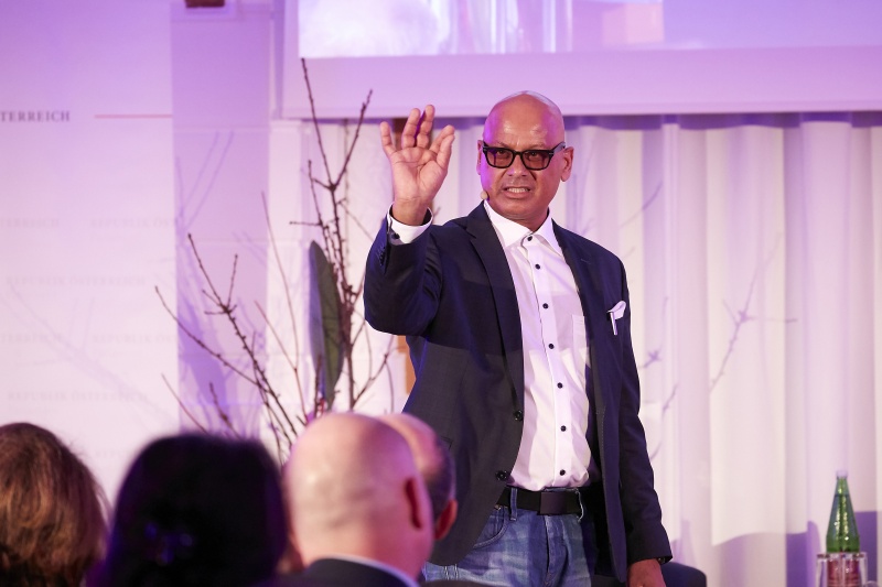 Keynote durch Saliya Kahawatte