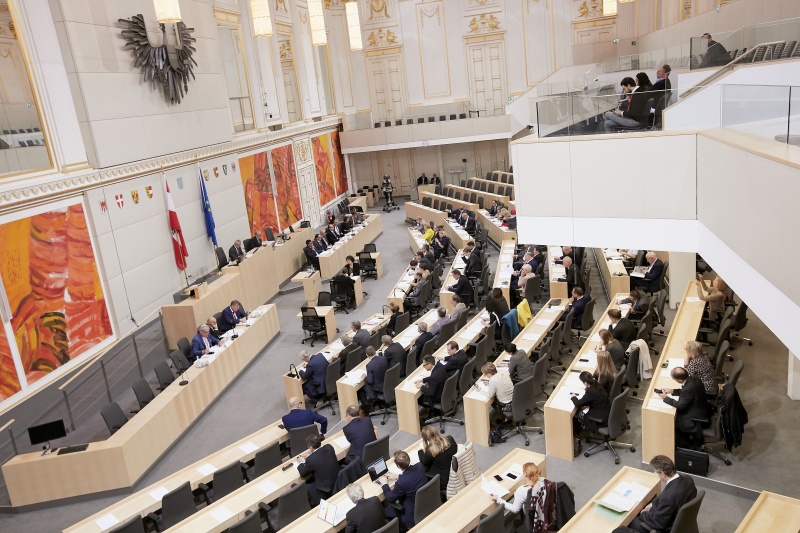 Begrüßung durch Bundesratspräsident Karl Bader (V)