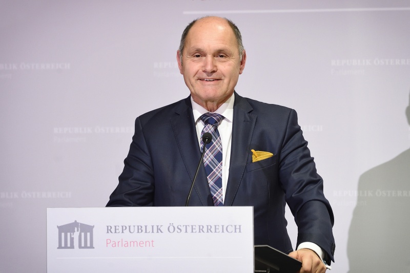 Begrüßung durch Nationalratspräsident Wolfgang Sobotka (V)