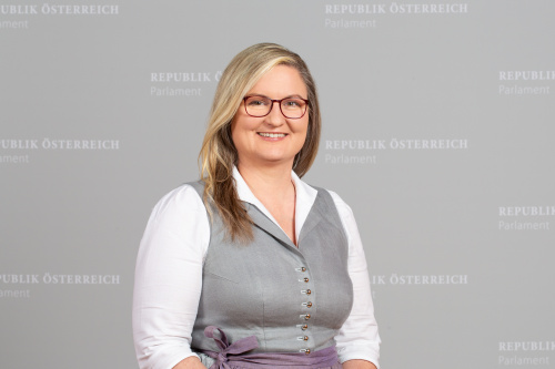 Claudia Hauschildt-Buschberger