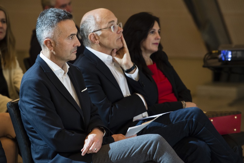 Von links: Parlamentssprecher Karl-Heinz Grundböck, SORA Scientific Direktor Günter Ogris, Veranstaltungsteilnehmerin