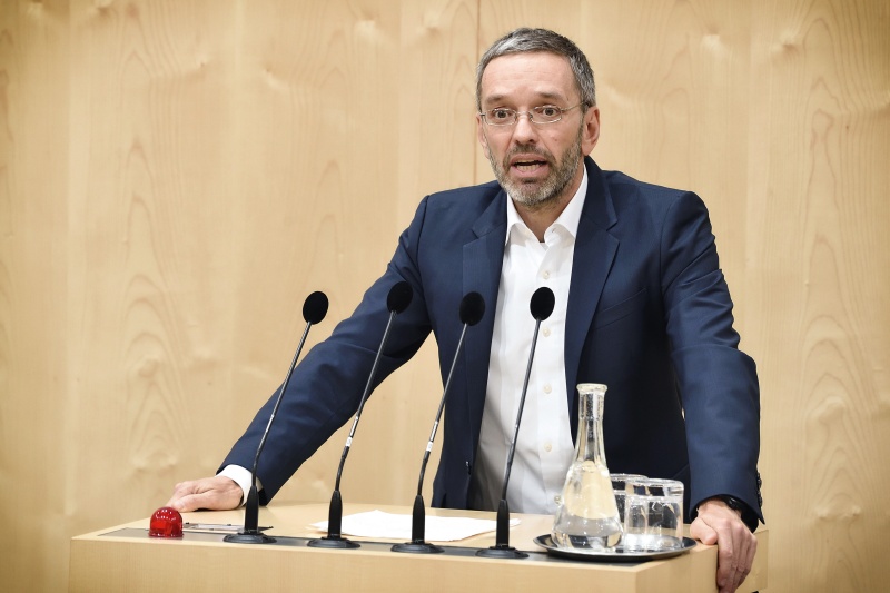 Klubobmann Herbert Kickl (F) am Rednerpult