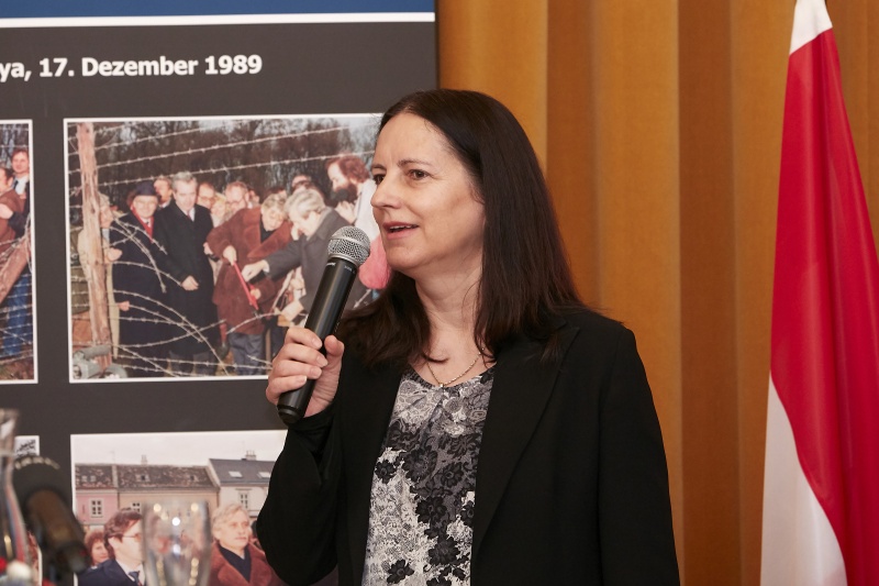 Zeitzeugin der Öffnung des Eisernen Vorhangs Monika Dienstbier-Arkai