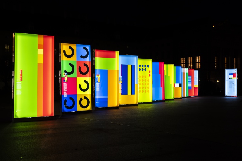 Ausstellung: '25 Jahre EU-Beitritt Österreichs' am Heldenplatz