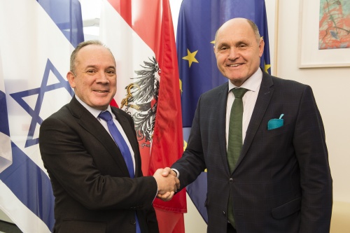 Von rechts: Nationalratspräsident Wolfgang Sobotka (V), Botschafter Mordechai Rodgold