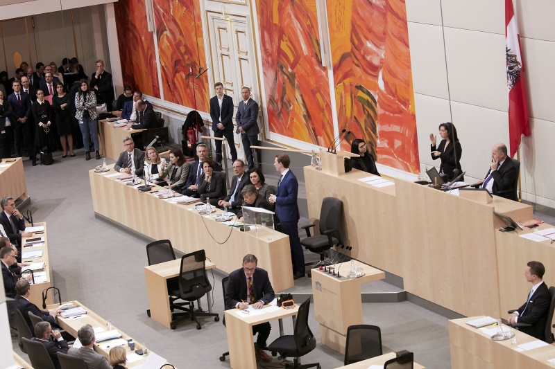 Erklärung durch Bundeskanzler Sebastian Kurz (V)