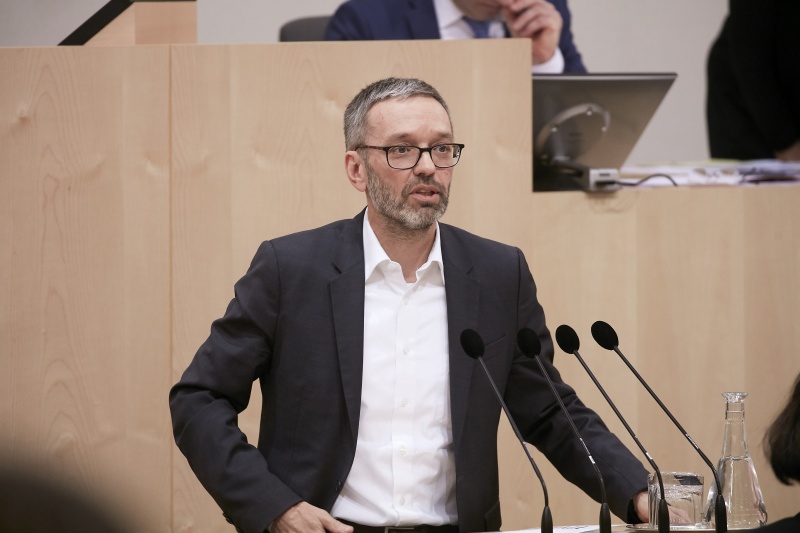 Klubobmann Herbert Kickl (F) am Wort