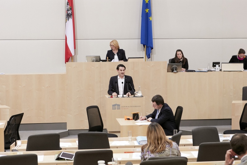 Am Rednerpult Nationalratsabgeordneter Christoph Zarits (V)