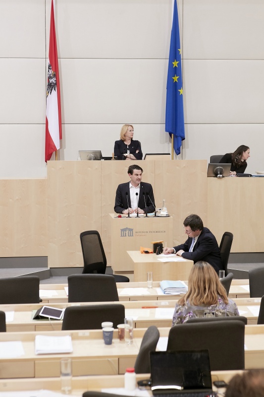 Am Rednerpult Nationalratsabgeordneter Christoph Zarits (V)