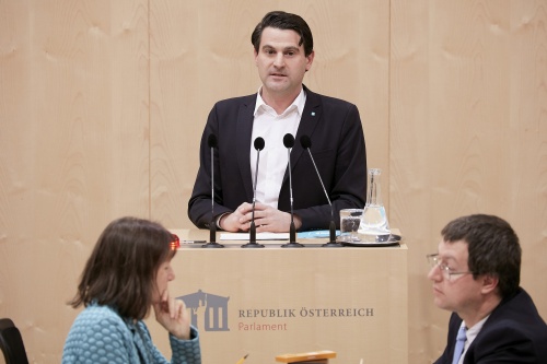 Am Rednerpult Nationalratsabgeordneter Christoph Zarits (V)