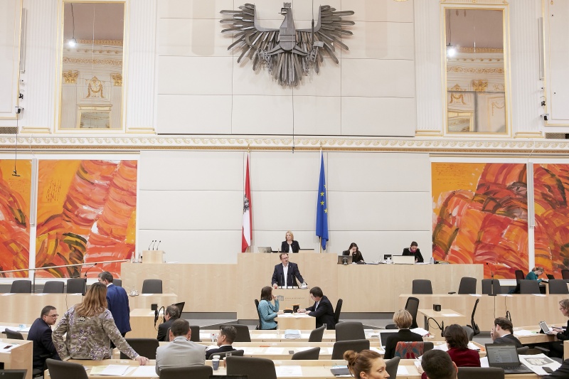 Am Rednerpult  Nationalratsabgeordneter Rudolf Silvan (S)