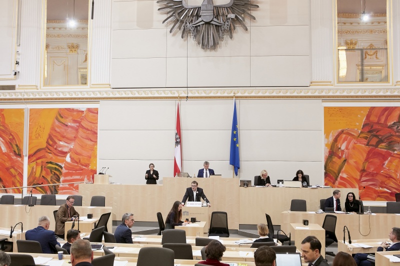 Am Rednerpult Nationalratsabgeordneter Markus Koza (G)