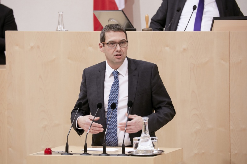 Am Rednerpult Nationalratsabgeordneter Markus Vogl (S)