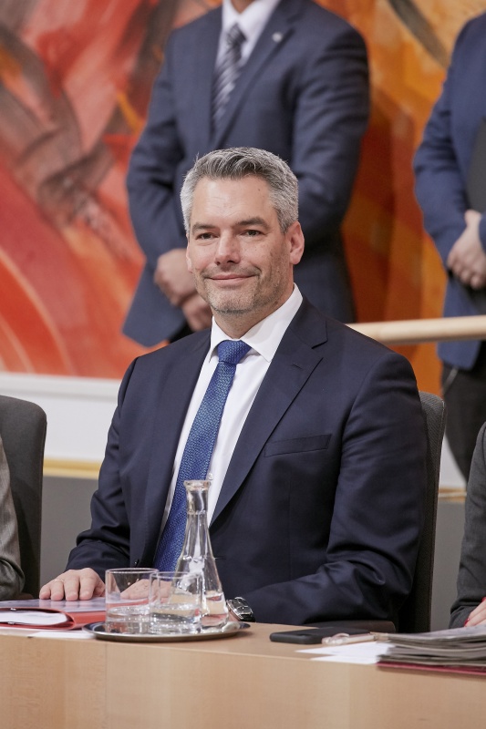 Innenminister Karl Nehammer (V)