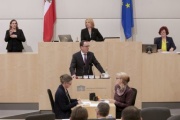 Am Rednerpult Nationalratsabgeordneter Andreas Ottenschläger (V)