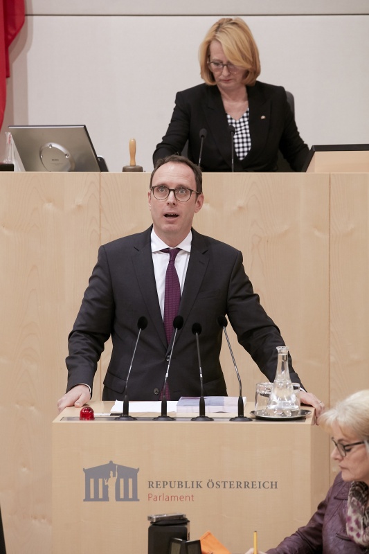 Am Rednerpult Nationalratsabgeordneter Andreas Ottenschläger (V)