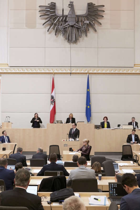 Am Rednerpult Nationalratsabgeordneter Andreas Ottenschläger (V)