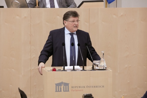 Am Rednerpult Nationalratsabgeordneter Rainer Wimmer (S)