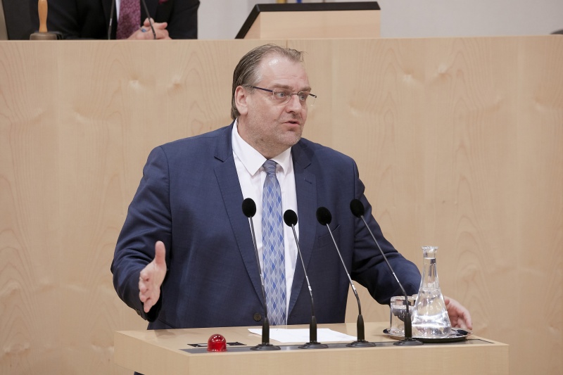 Am Rednerpult Nationalratsabgeordneter Andreas Kollross (S)
