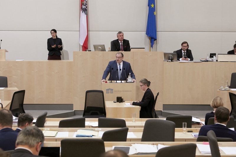 Am Rednerpult Nationalratsabgeordneter Andreas Kollross (S)