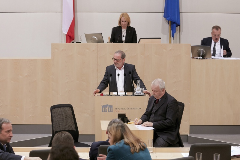 Am Rednerpult Nationalratsabgeordneter Dietmar Keck (S)