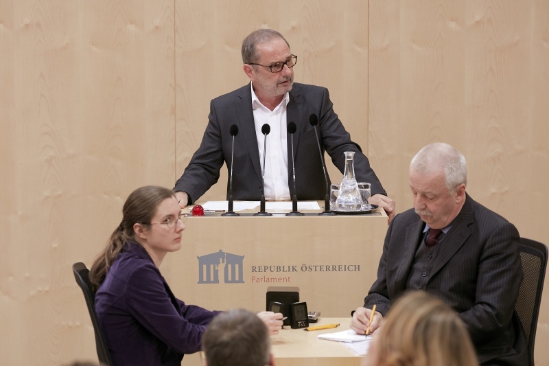 Am Rednerpult Nationalratsabgeordneter Dietmar Keck (S)