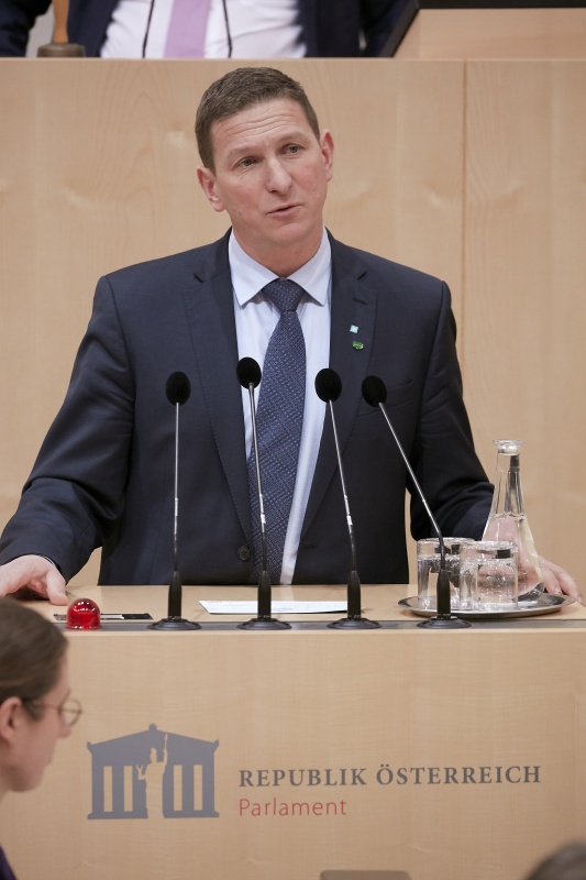 Am Rednerpult Nationalratsabgeordneter Andreas Kühberger (V)