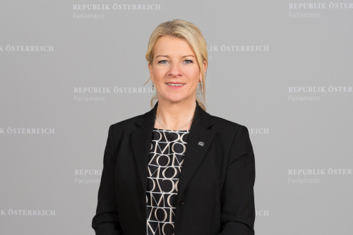 Irene Neumann-Hartberger