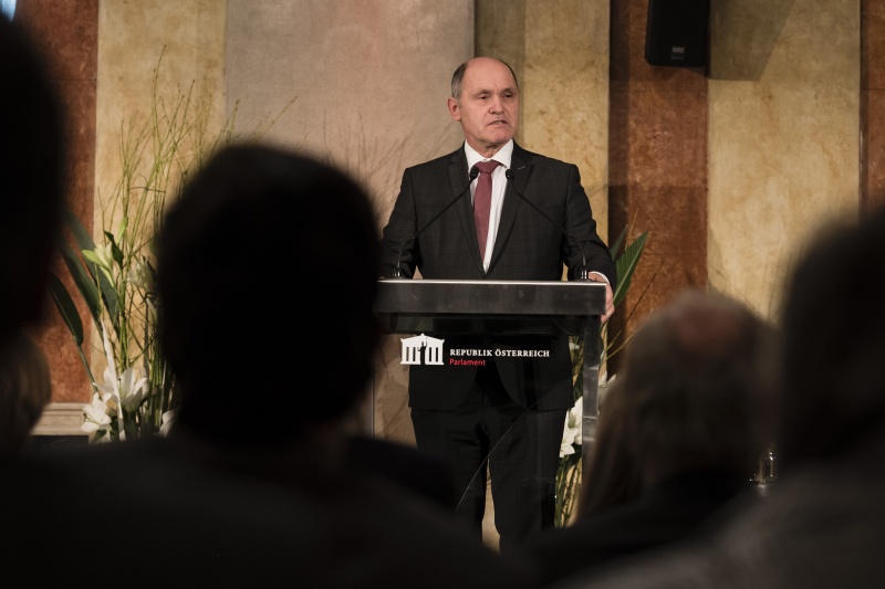 Am Rednerpult: Nationalratspräsident Wolfgang Sobotka (V)