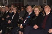 Von rechts: Veranstaltungsteilnehmer, Landtagspräsidentin Verena Dunst (S), Nationalratspräsident Wolfgang Sobotka (V), Integrationsministerin Susanne Raab (V)