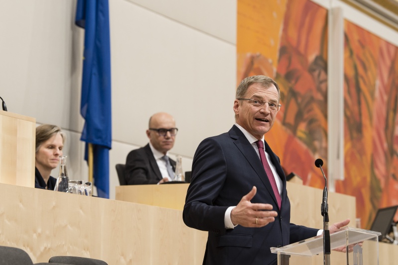 Am Präsidium: Landeshauptmann von Oberösterreich Thomas Stelzer