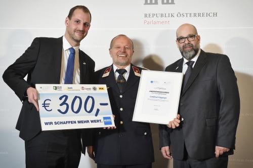 Von links: Stefan Koloszar, Preisträger Gottfried Gögginger, Präsident Stellvertreter des BVRD Clemens Kaltenberger