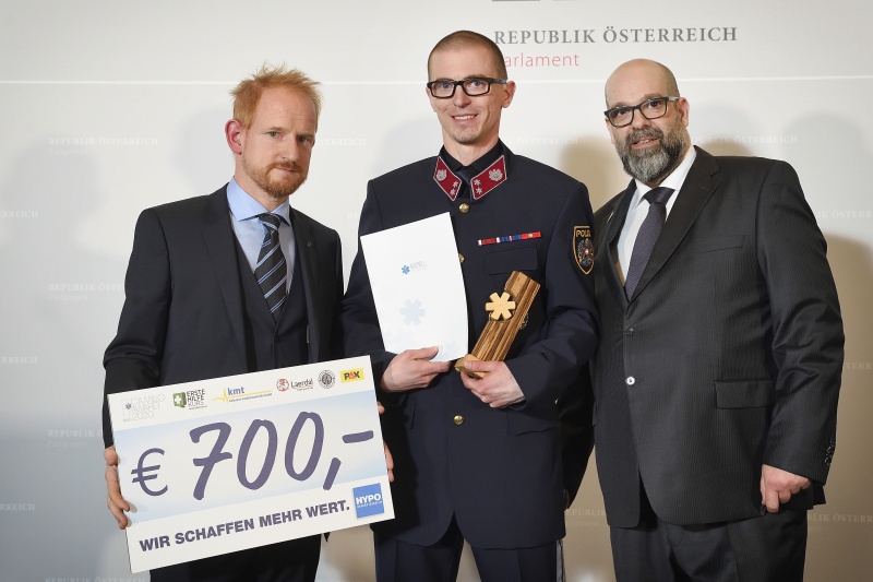 Von links: Axl Krempler, Preisträger Helmut Harkusteiner, Präsident Stellvertreter des BVRD Clemens Kaltenberger