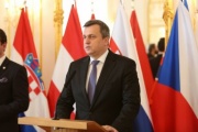 Slowakischer Parlamentspräsident Andrej Danko während der Pressekonferenz