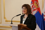 Serbische Parlamentspräsidentin Maja Gojković während der Pressekonferenz